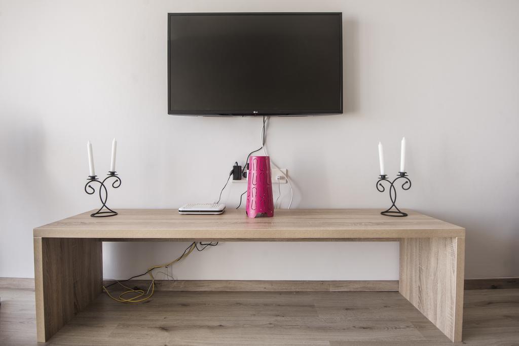St.Helena Court Apartment ลาร์นาคา ภายนอก รูปภาพ